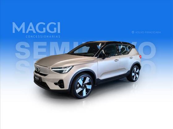 VOLVO XC40 P8 RECHARGE TWIN ELECTRIC ULTIMATE AWD VOLVO XC40 P8 RECHARGE TWIN ELECTRIC ULTIMATE AWD
